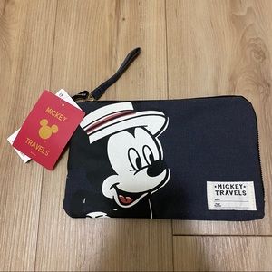 NWT Uniqlo x Disney Mickey Pouch